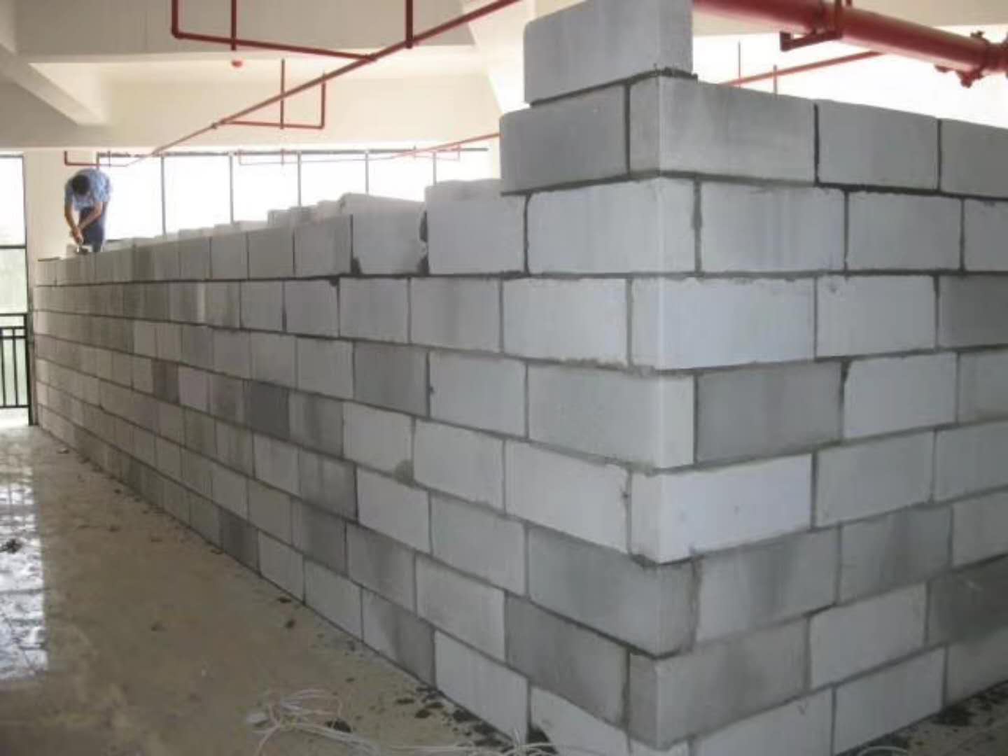 朔州蒸压加气混凝土砌块承重墙静力和抗震性能的研究
